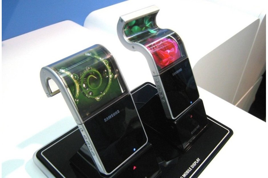 Expect-foldable-Samsung-Galaxy-F-to-be-introduced-in-2019-specs-could-be-outed-next-month.jpg Expect-foldable-Samsung-Galaxy-F-to-be-introduced-in-2019-specs-could-be-outed-next-month.jpg